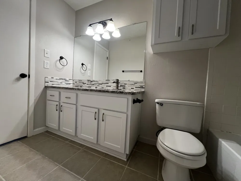 7506 Chelsea Moor #B Austin, TX 78759