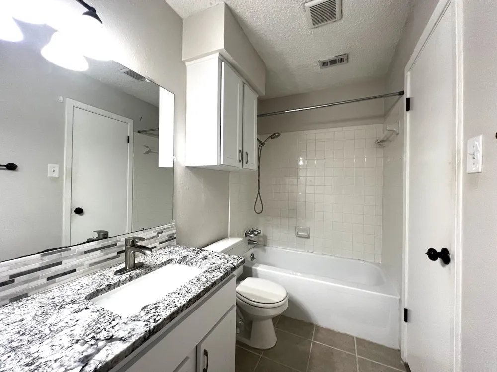 7506 Chelsea Moor #B Austin, TX 78759