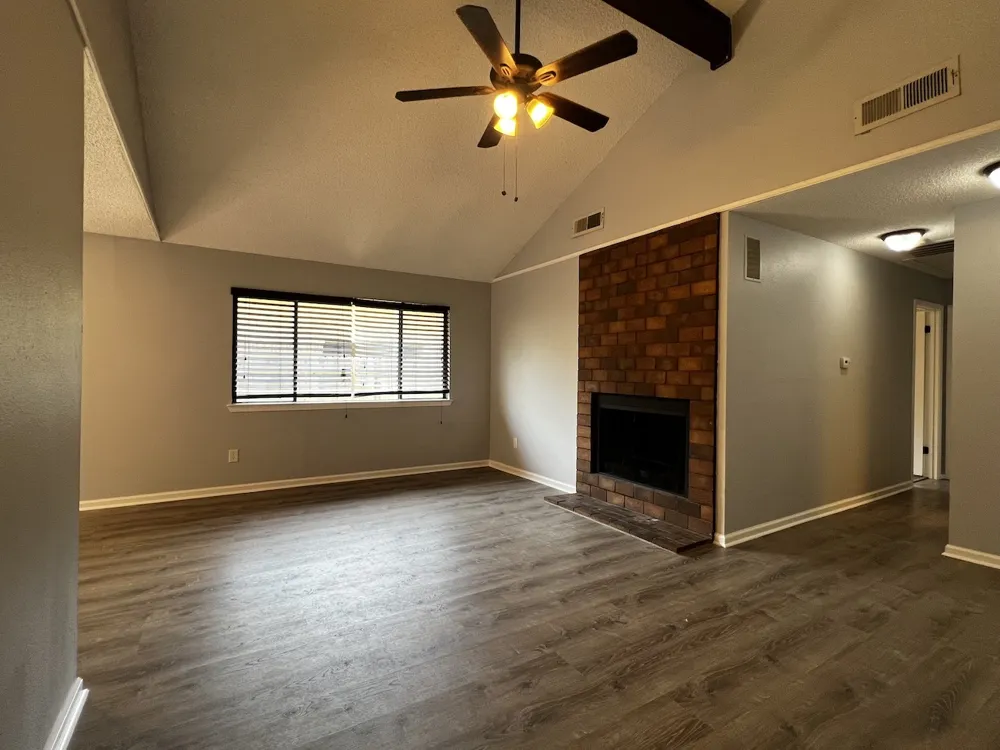 7506 Chelsea Moor #B Austin, TX 78759