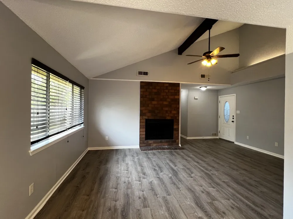 7506 Chelsea Moor #B Austin, TX 78759