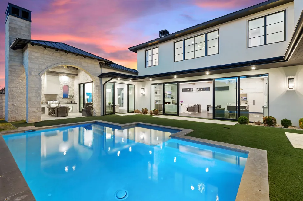 13000 Little Barton Lane Austin, TX 78738