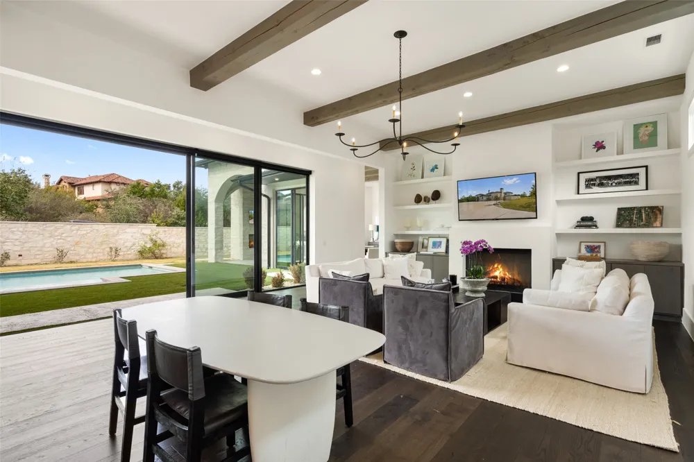 13000 Little Barton Lane Austin, TX 78738