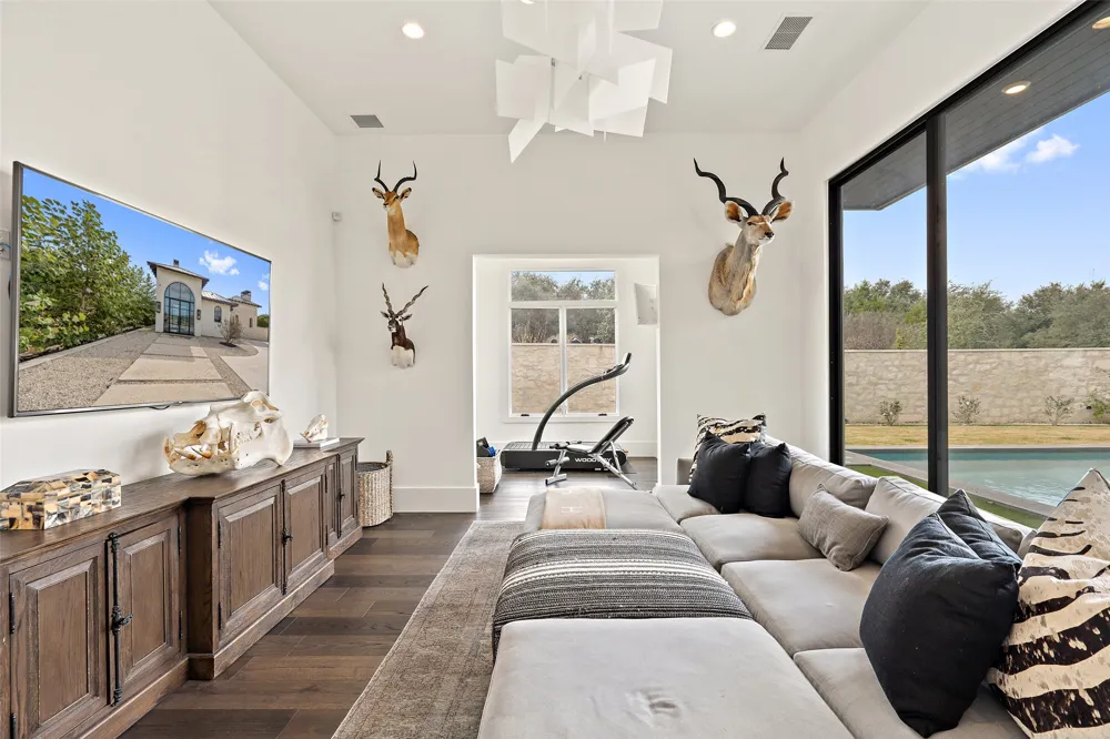 13000 Little Barton Lane Austin, TX 78738