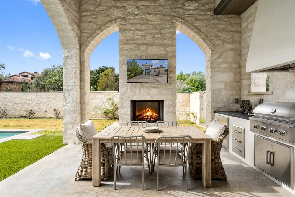 13000 Little Barton Lane Austin, TX 78738