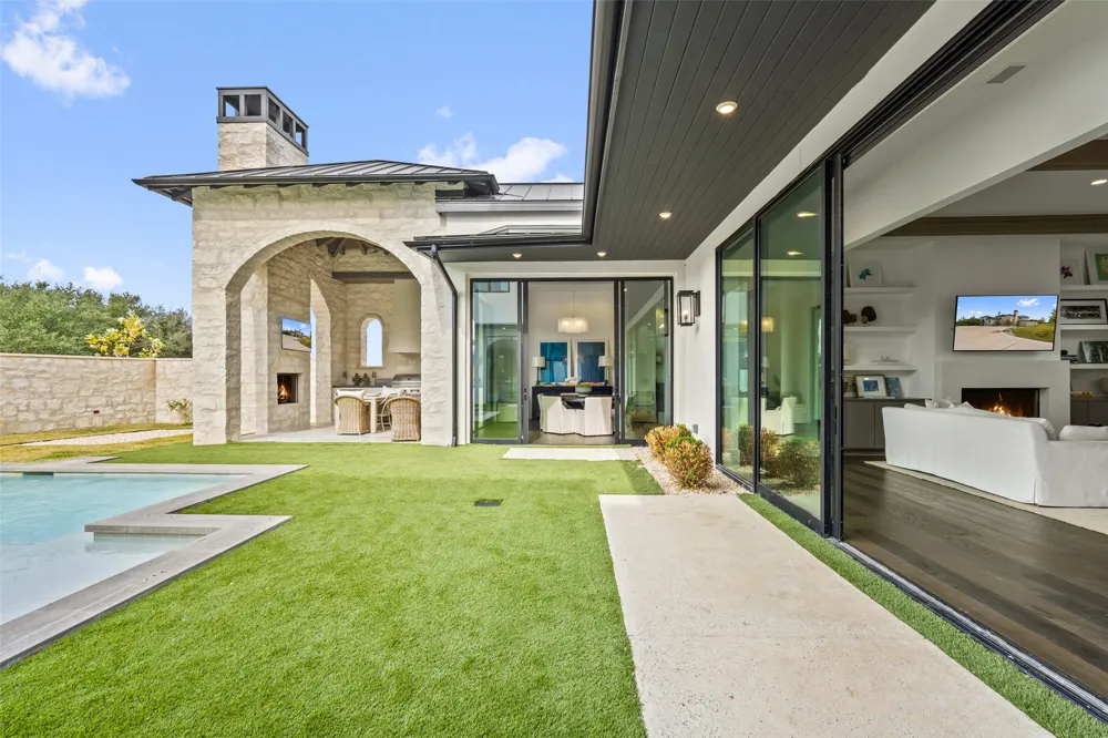 13000 Little Barton Lane Austin, TX 78738
