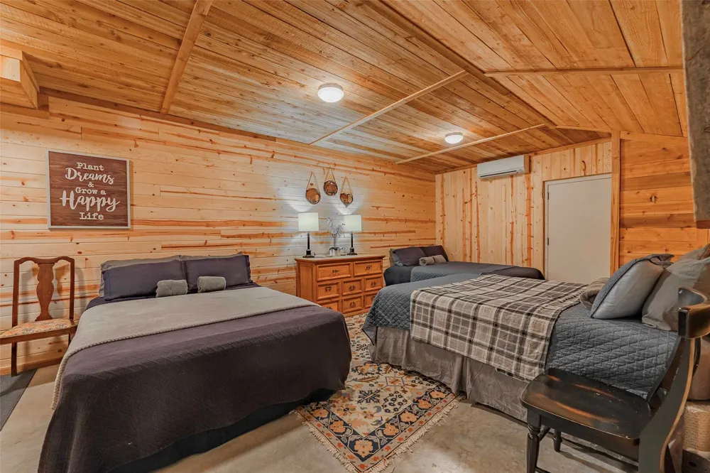 95 Loma Lane Fredericksburg, TX 78624