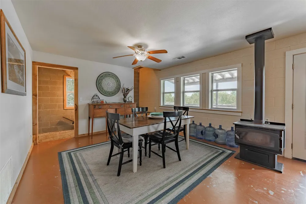 95 Loma Lane Fredericksburg, TX 78624