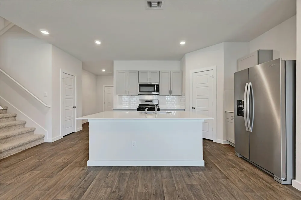 313 MERRIMAN ROAD San Marcos, TX 78666