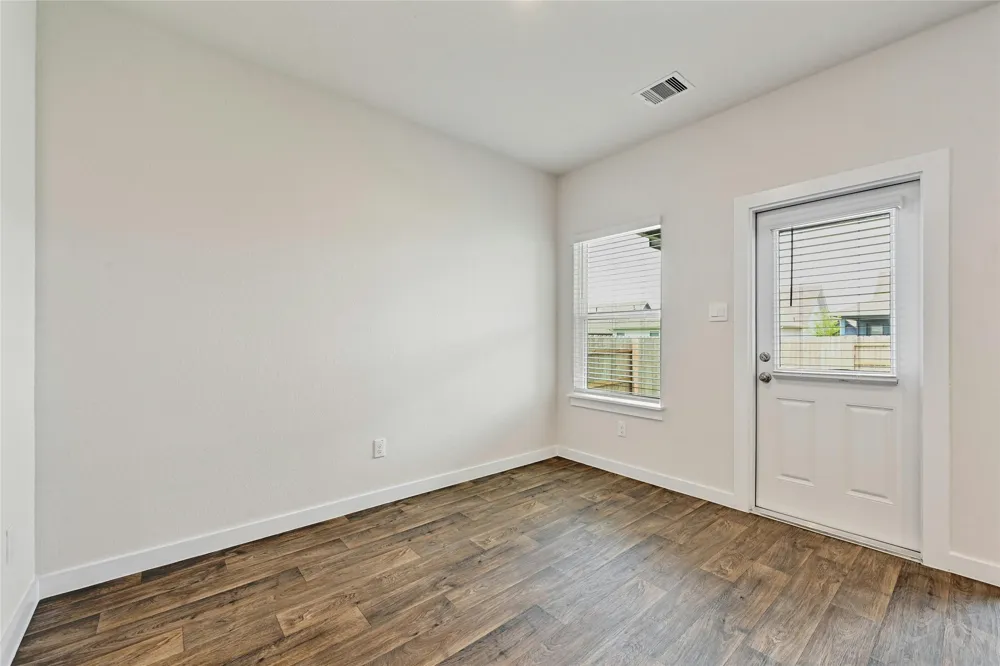 313 MERRIMAN ROAD San Marcos, TX 78666
