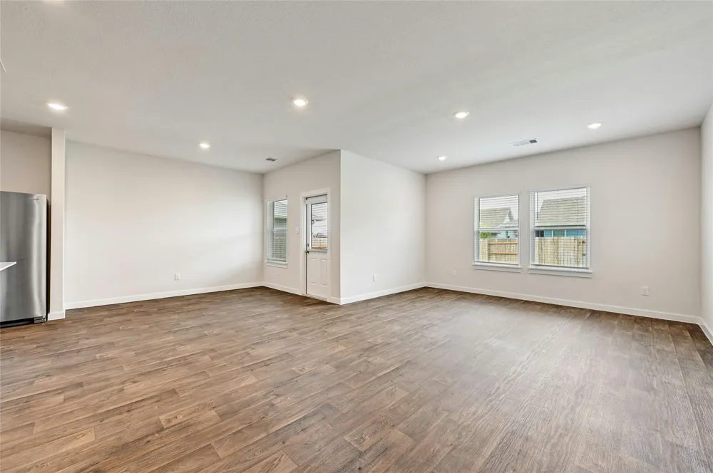 313 MERRIMAN ROAD San Marcos, TX 78666