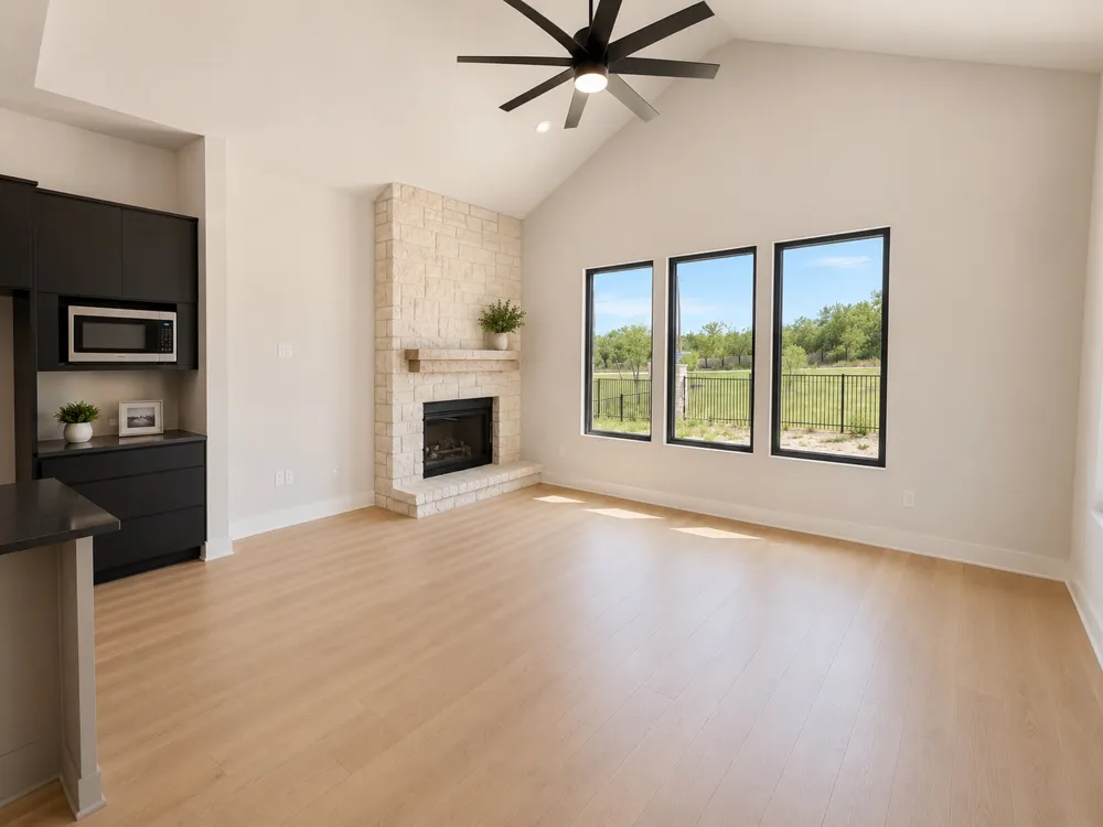 711 Paleface Ranch Road #4 Spicewood, TX 78669