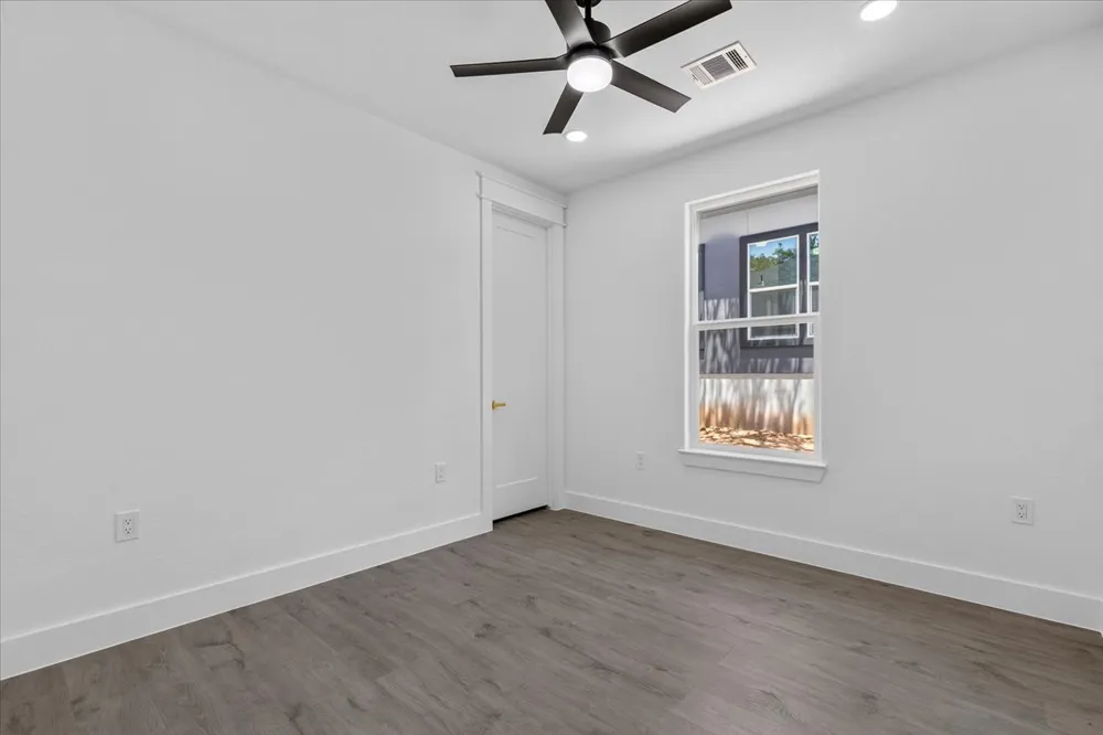 112 Pohakea Drive Bastrop, TX 78602