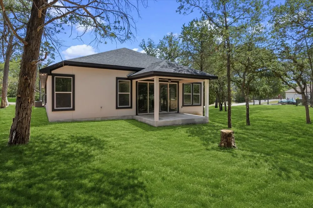 112 Pohakea Drive Bastrop, TX 78602