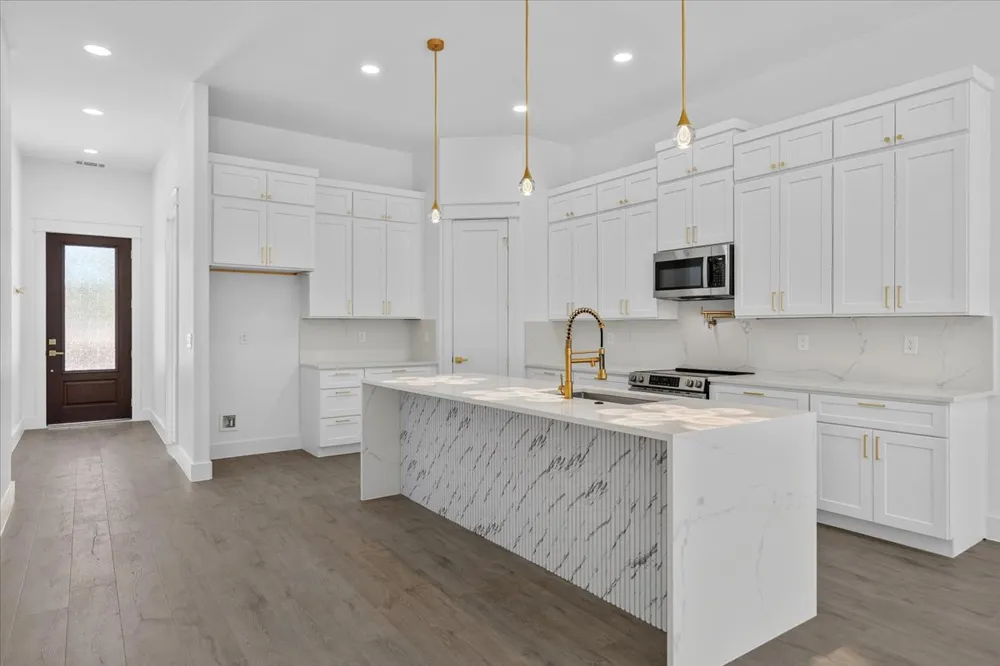 112 Pohakea Drive Bastrop, TX 78602