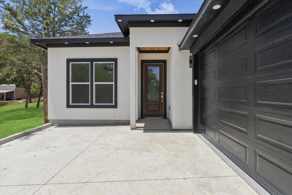 112 Pohakea Drive Bastrop, TX 78602
