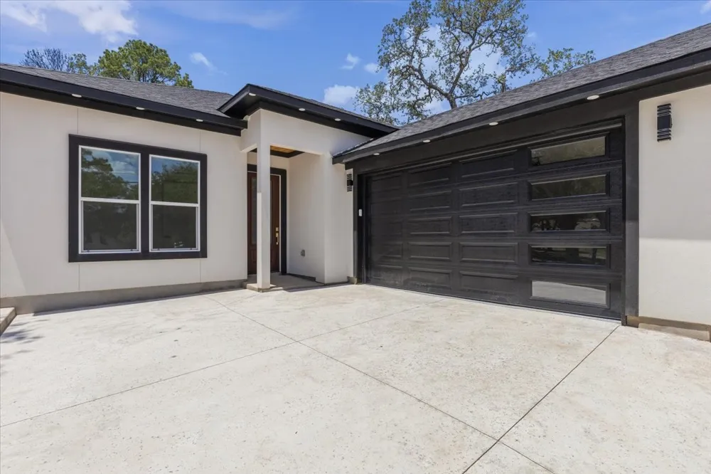 112 Pohakea Drive Bastrop, TX 78602
