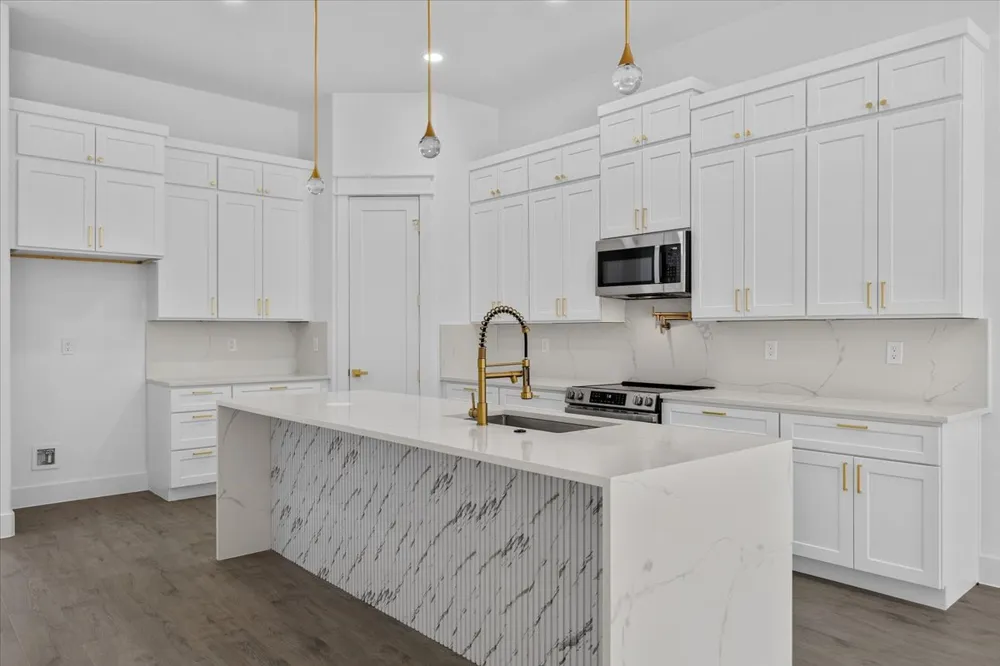 112 Pohakea Drive Bastrop, TX 78602