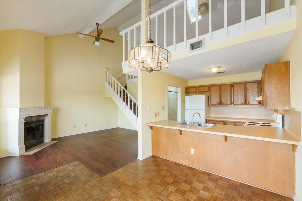 1610 Waterston Avenue #11 Austin, TX 78703