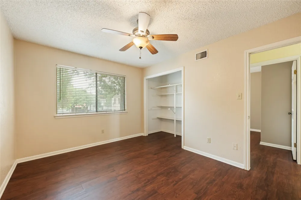 1610 Waterston Avenue #11 Austin, TX 78703