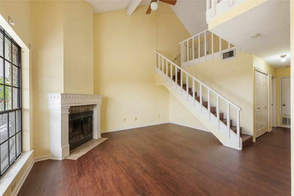 1610 Waterston Avenue #11 Austin, TX 78703