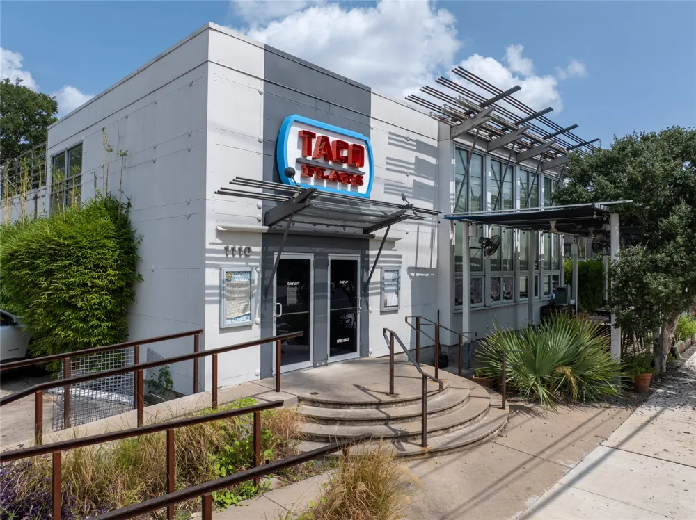1610 Waterston Avenue #11 Austin, TX 78703