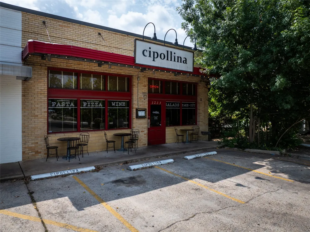 1610 Waterston Avenue #11 Austin, TX 78703