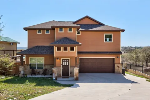 1748 Lakeshore Drive