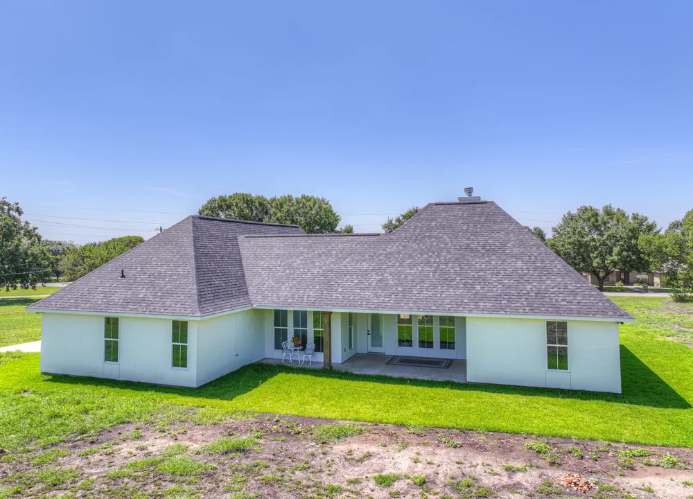 110 Lake Village Road Seguin, TX 78155