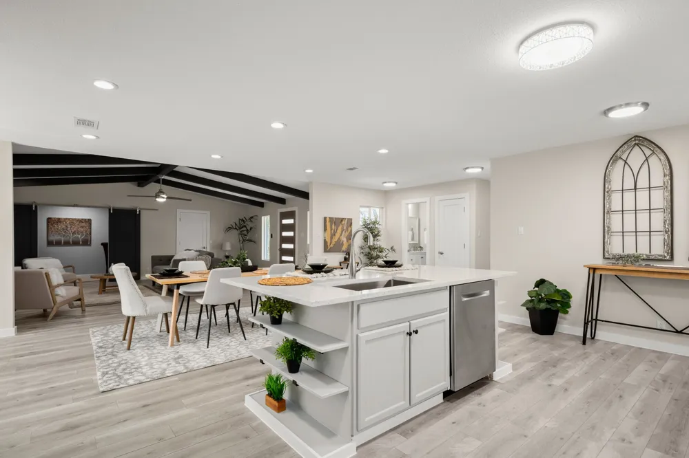 3305 Santa Monica Drive Austin, TX 78741