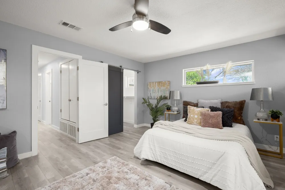 3305 Santa Monica Drive Austin, TX 78741