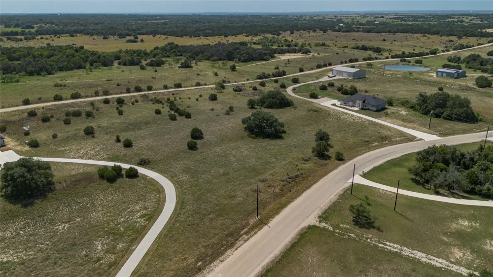 3 Cloudwood Ranch Road Briggs, TX 78608