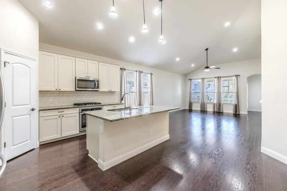 125 Andele Way Liberty Hill, TX 78642