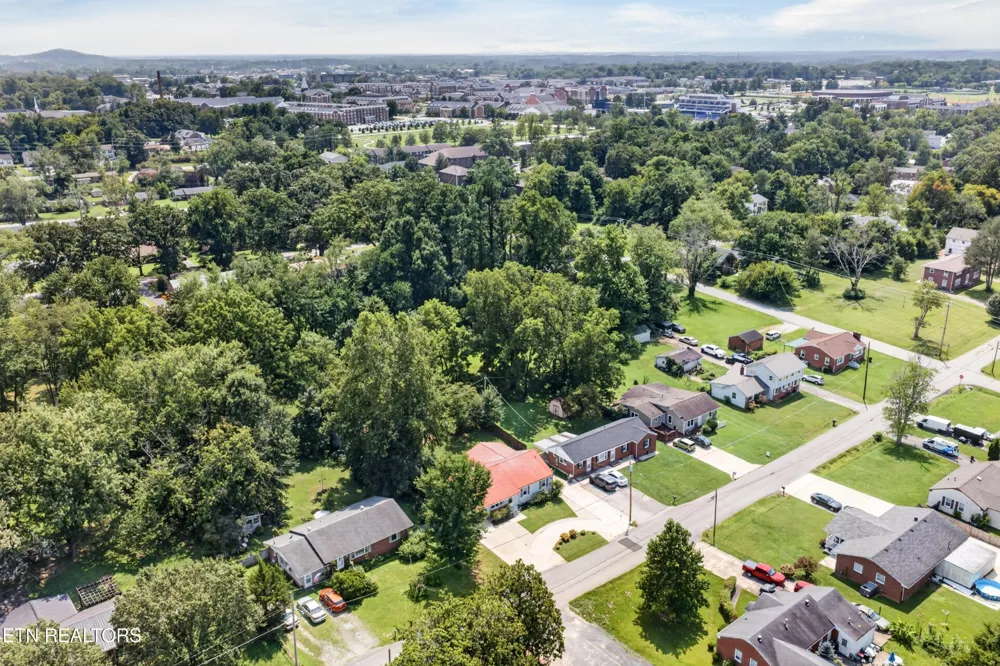 333 E 16th St Cookeville, TN 38501