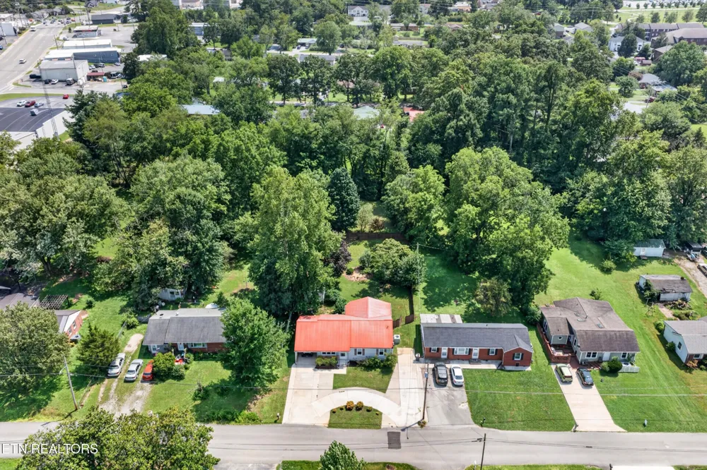 333 E 16th St Cookeville, TN 38501