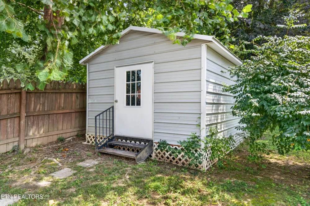 333 E 16th St Cookeville, TN 38501