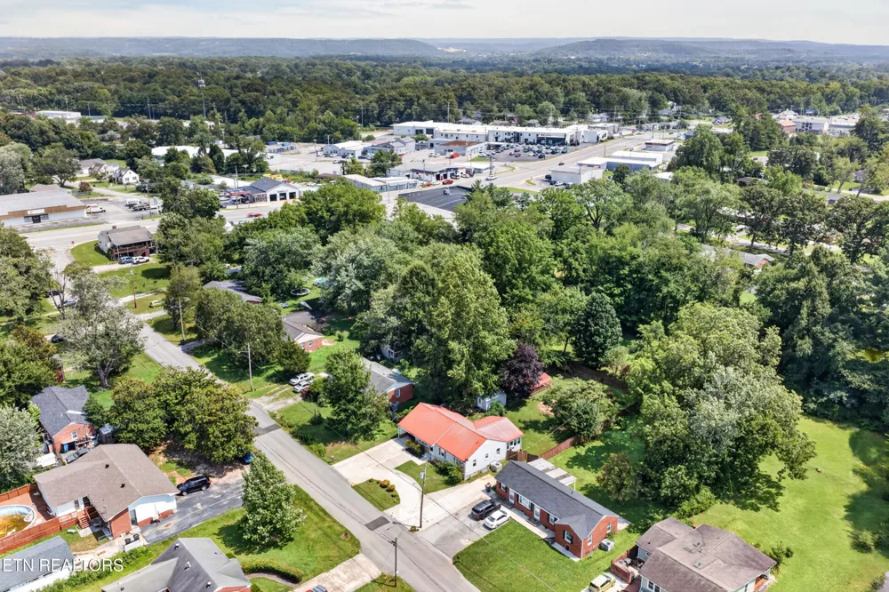 333 E 16th St Cookeville, TN 38501