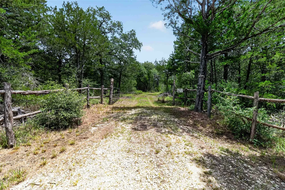 Gotier Trace Road Paige, TX 78659