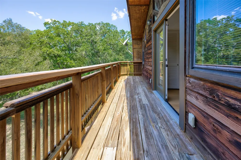 281 Earl Callahan Road Cedar Creek, TX 78612