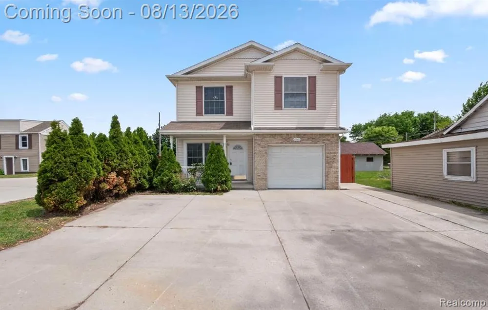 2018 John R Road Troy City, MI 48083