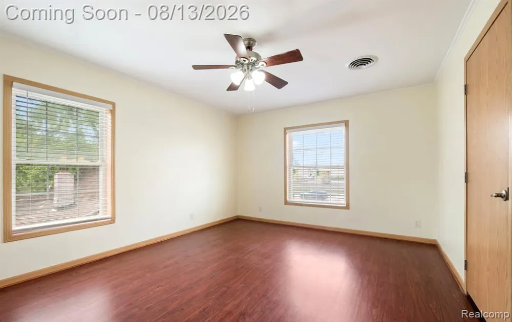 2018 John R Road Troy City, MI 48083