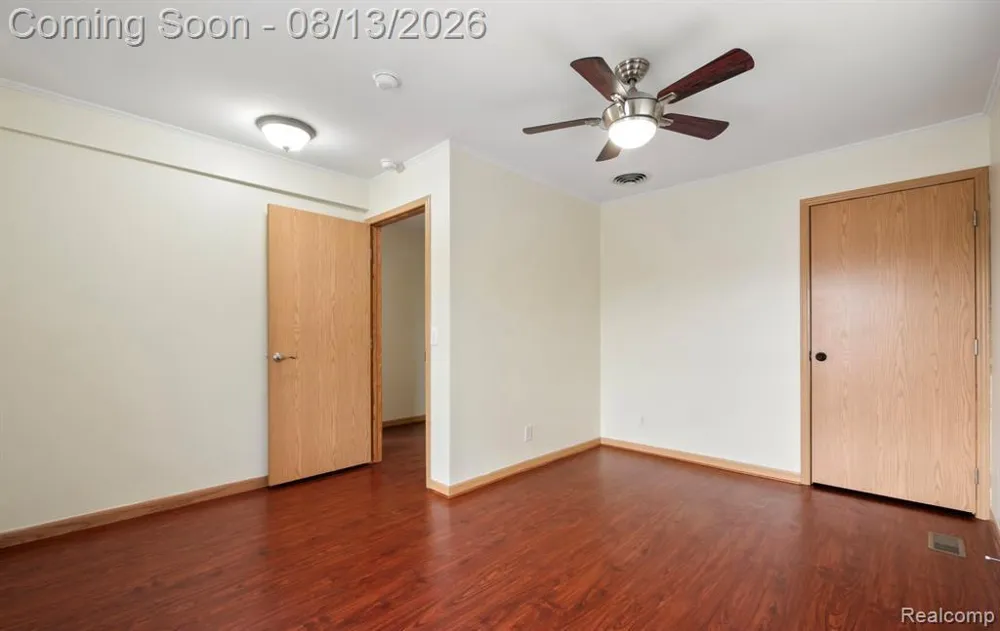 2018 John R Road Troy City, MI 48083