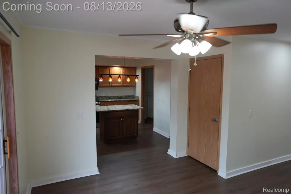 2018 John R Road Troy City, MI 48083