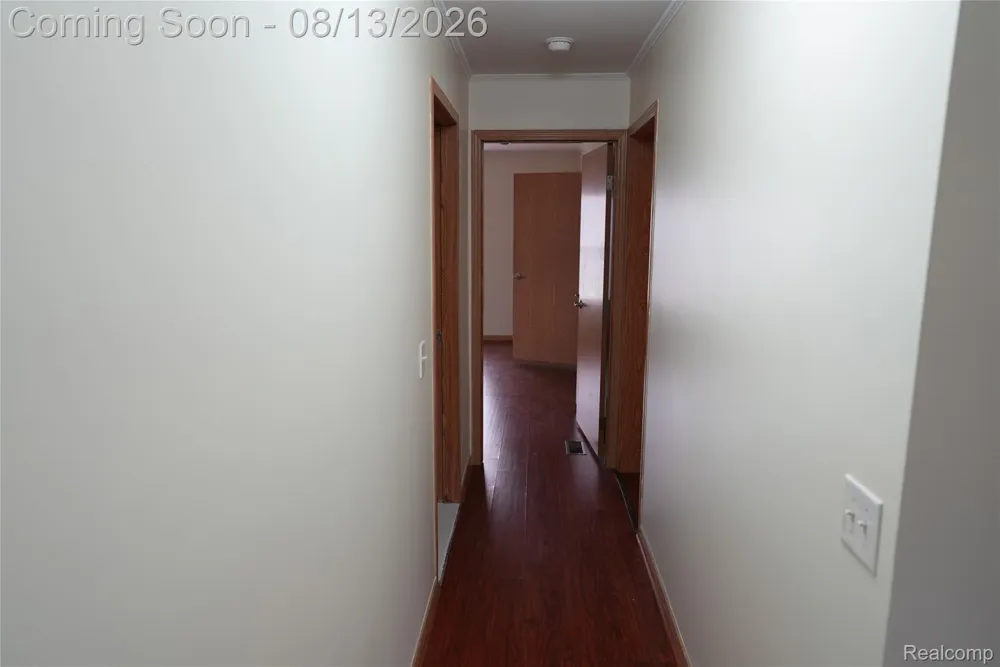 2018 John R Road Troy City, MI 48083