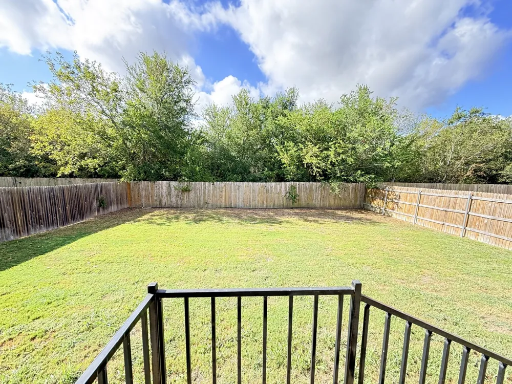 123 Saranac Drive Elgin, TX 78621