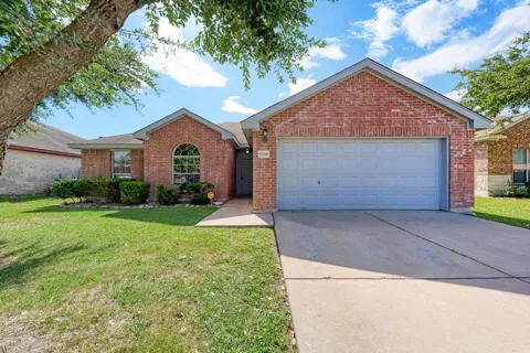 1203 Tricia Cove