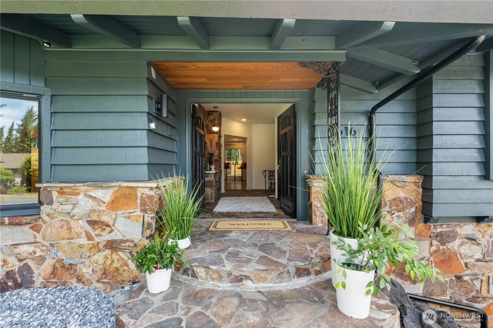 9616 242nd Place SW Edmonds, WA 98020