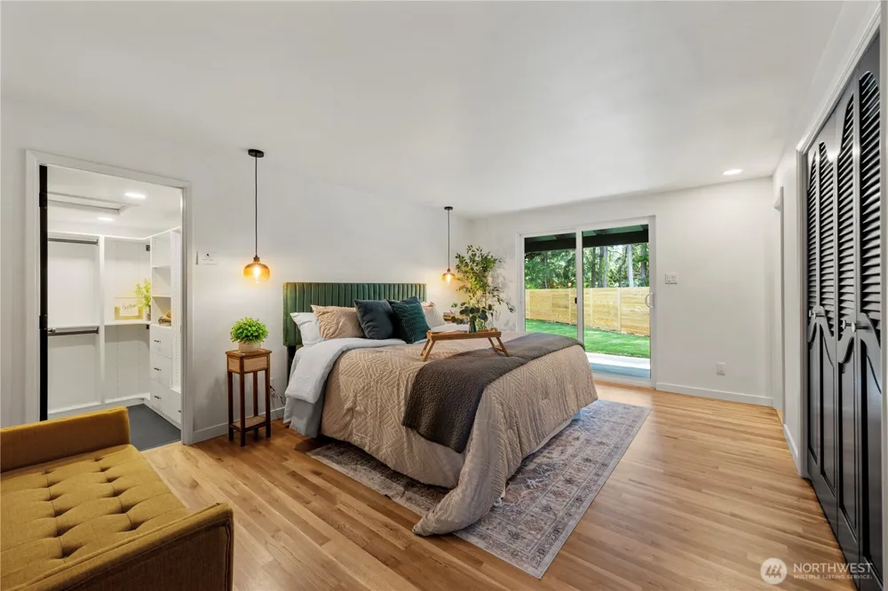 9616 242nd Place SW Edmonds, WA 98020
