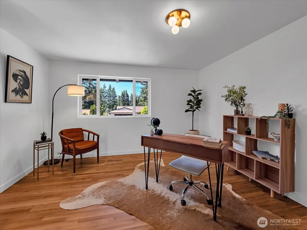 9616 242nd Place SW Edmonds, WA 98020