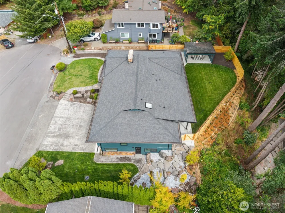 9616 242nd Place SW Edmonds, WA 98020