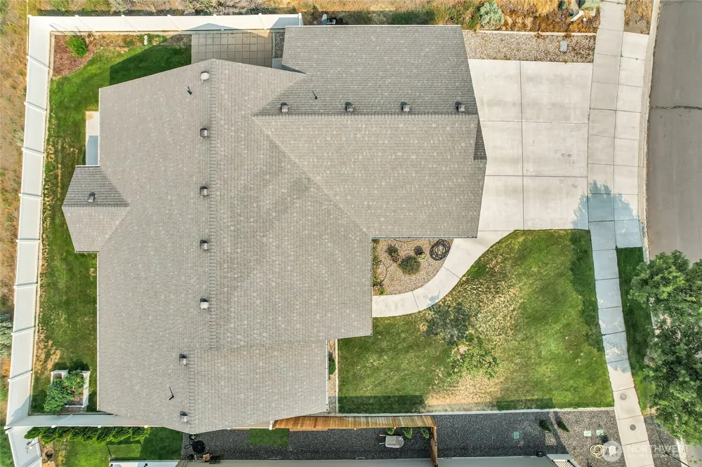 3440 W Blue Heron Lane Moses Lake, WA 98837